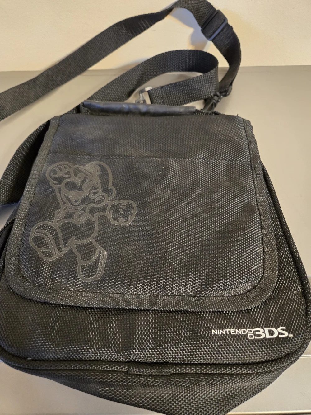 Nintendo Super Mario Universal Transporter Shoulder Bag 3DS Case